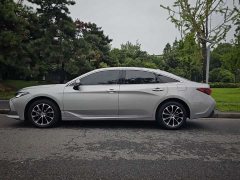 Toyota Avalon 2.0L Luxury - ფოტო 4