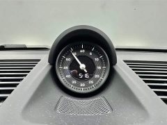 Porsche 911 Carrera 3.0T - ფოტო 12