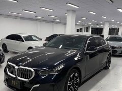 BMW 5 Series 530Li Premier M Sport Package - ფოტო 1