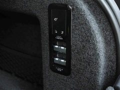 Land Rover Range Rover 3.0 L6 400PS Extended Wheelbase 7-Seater - ფოტო 20