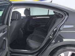 Volkswagen Magotan PHEV 2022 GTE Luxury - ფოტო 11