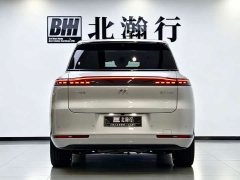 IM Motors Zhiji LS8 52 Max Luxury Six-Seater - ფოტო 5