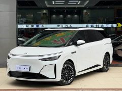 Xpeng X9 Extended Range 1602 Max - ფოტო 4