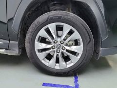 Toyota Venza 2020 2.0L CVT AWD Luxury - ფოტო 6