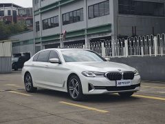 BMW 5 Series 530Li Premier Luxury Package - ფოტო 3