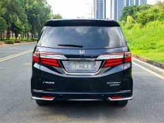 Honda Odyssey 2.0L Sharp Premium Edition - ფოტო 6