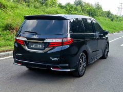 Honda Odyssey 2.0L Sharp Premium Edition - ფოტო 7