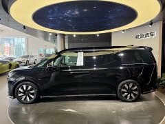 Volvo EM90 2025 Ultra Six-Seater - ფოტო 5