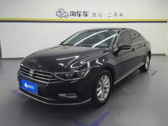 Volkswagen Magotan 2020 280TSI DSG Comfort - ფოტო 1