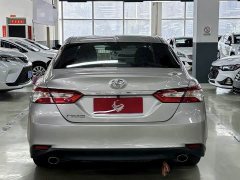 Toyota Camry 2.0E Elite Edition - ფოტო 8