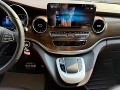 Mercedes-Benz V-Class 2021 V 260 L Long Wheelbase Luxury Edition - ფოტო 16