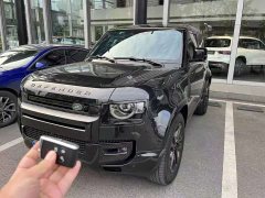 Land Rover Defender 90 2.0T P300 Tiger Ambition Edition - ფოტო 1