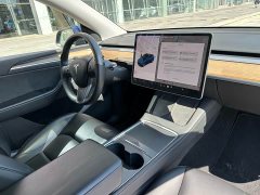 Tesla Model Y Long Range All-Wheel Drive - ფოტო 17