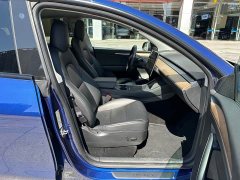 Tesla Model Y Long Range All-Wheel Drive - ფოტო 19
