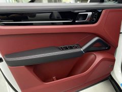 Porsche Cayenne New Energy Cayenne E-Hybrid 2.0T - ფოტო 18