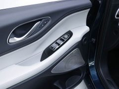 Voyah Lantu Dreamchaser PHEV AWD Luxury Qiankun Edition - ფოტო 7