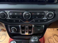 Jeep Wrangler 2.0T Sahara Four-Door - ფოტო 8