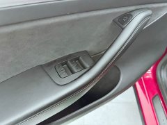 Tesla Model Y Rear-Wheel Drive - ფოტო 16