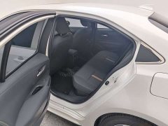 Toyota Corolla 2023 Intelligent Hybrid Dual-Engine 1.8L Luxury Edition - ფოტო 12