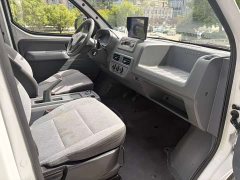 Wuling Yangguang 230km Practical Enclosed Window Version 60kW - ფოტო 12