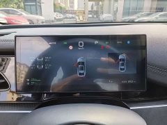 BYD Dolphin 06 DM-i Smart Drive 120KM Deluxe - ფოტო 12