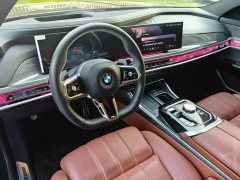 BMW 7 Series 2023 740Li Luxury M Sport Package - ფოტო 10