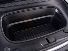 Tesla Model Y Rear-Wheel Drive - ფოტო 13