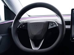 Tesla Model Y Rear-Wheel Drive - ფოტო 15