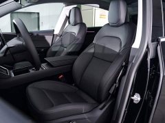 Tesla Model Y Rear-Wheel Drive - ფოტო 18