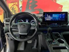 Toyota Sienna 2021 2.5L Hybrid Premium Edition - ფოტო 12