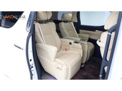 Toyota Alphard 2021 Hybrid 2.5L Luxury - ფოტო 8