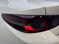 Mazda3 Axela 2.0L Automatic Elegant Edition - ფოტო 14