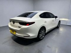 Mazda3 Axela 2.0L Automatic Elegant Edition - ფოტო 6