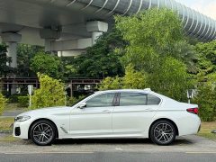 BMW 5 Series 525Li M Sport Package - ფოტო 3