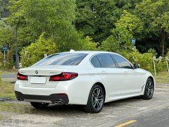 BMW 5 Series 525Li M Sport Package - ფოტო 7