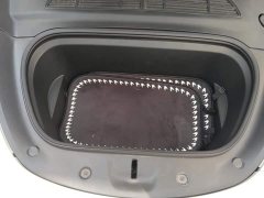 Tesla Model Y Rear-Wheel Drive - ფოტო 10