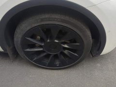 Tesla Model Y Rear-Wheel Drive - ფოტო 6