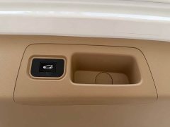 Buick GL8 New Energy Luushang Advance Edition - ფოტო 11