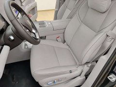 Leapmotor D19 Extended Range 500 Deluxe Edition Six-Seater - ფოტო 14