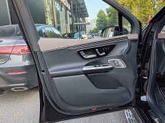 Mercedes-Benz EQE SUV 500 4MATIC Luxury - ფოტო 12