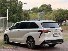 Toyota Grevias 2023 2.5L Hybrid Luxury - ფოტო 10