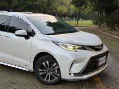 Toyota Grevias 2023 2.5L Hybrid Luxury - ფოტო 4