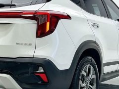 Kia Situs 1.5L CVT Luxury - ფოტო 8