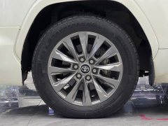 Toyota Land Cruiser (Imported) 3.5T Middle East Version - ფოტო 4