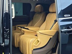 Denza D9 2022 DM-i 970 AWD Flagship - ფოტო 13