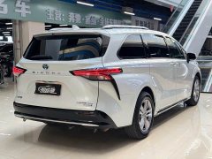 Toyota Sienna 2021 2.5L Hybrid Premium Edition - ფოტო 16