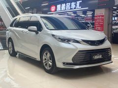 Toyota Sienna 2021 2.5L Hybrid Premium Edition - ფოტო 3