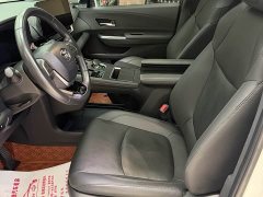 Toyota Sienna 2021 2.5L Hybrid Premium Edition - ფოტო 4