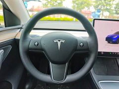 Tesla Model Y Long Range All-Wheel Drive - ფოტო 7