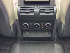 Land Rover Defender 90 2.0T P300 S - ფოტო 13